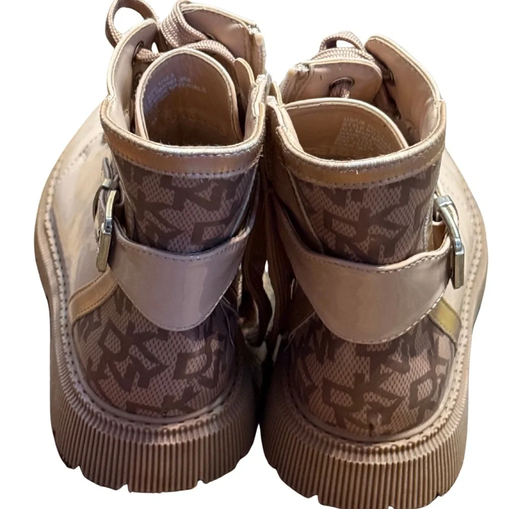 DKNY Girls Pink Metallic Combat Boots Size 1 |‎ Logo Streetwear Y2K